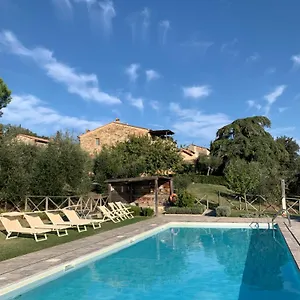 Montefreddo Toscana Aparthotel
